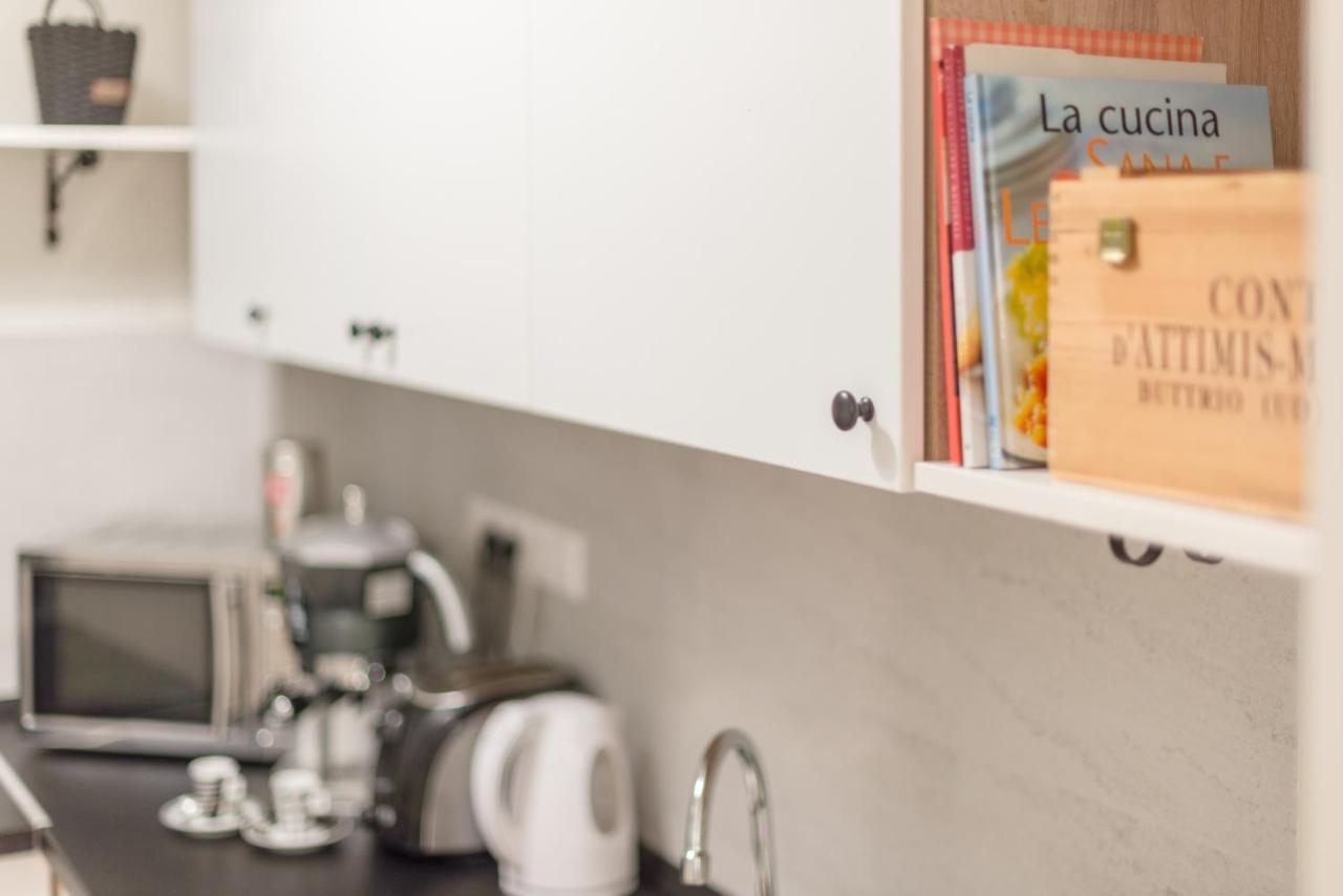Downtown Heart 3 Bdr, 2 Bath, A/C Apartment Budapest Ngoại thất bức ảnh